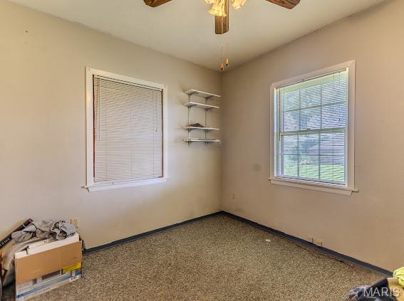 WHISPERING OAKS - Residential