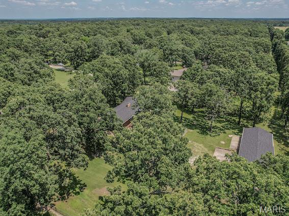 WHISPERING OAKS - Residential