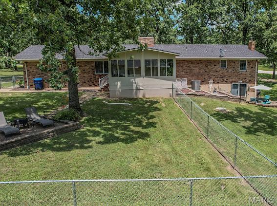 WHISPERING OAKS - Residential