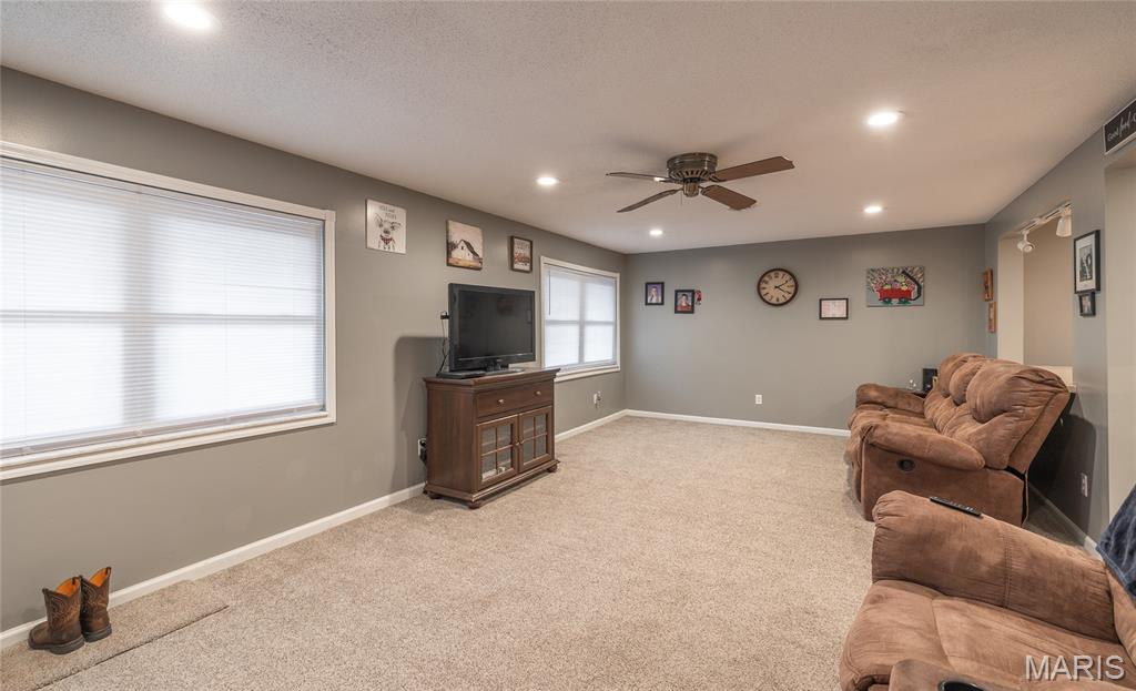 Fox Creek - Residential