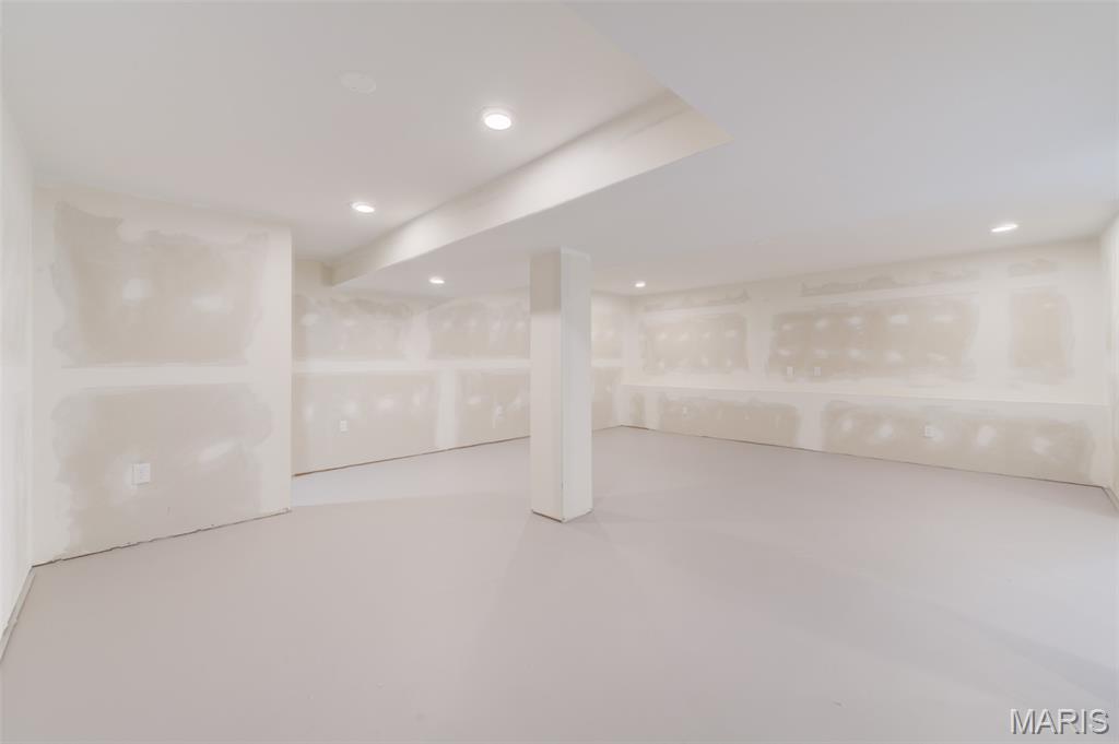 Whitetail Estate - Residential