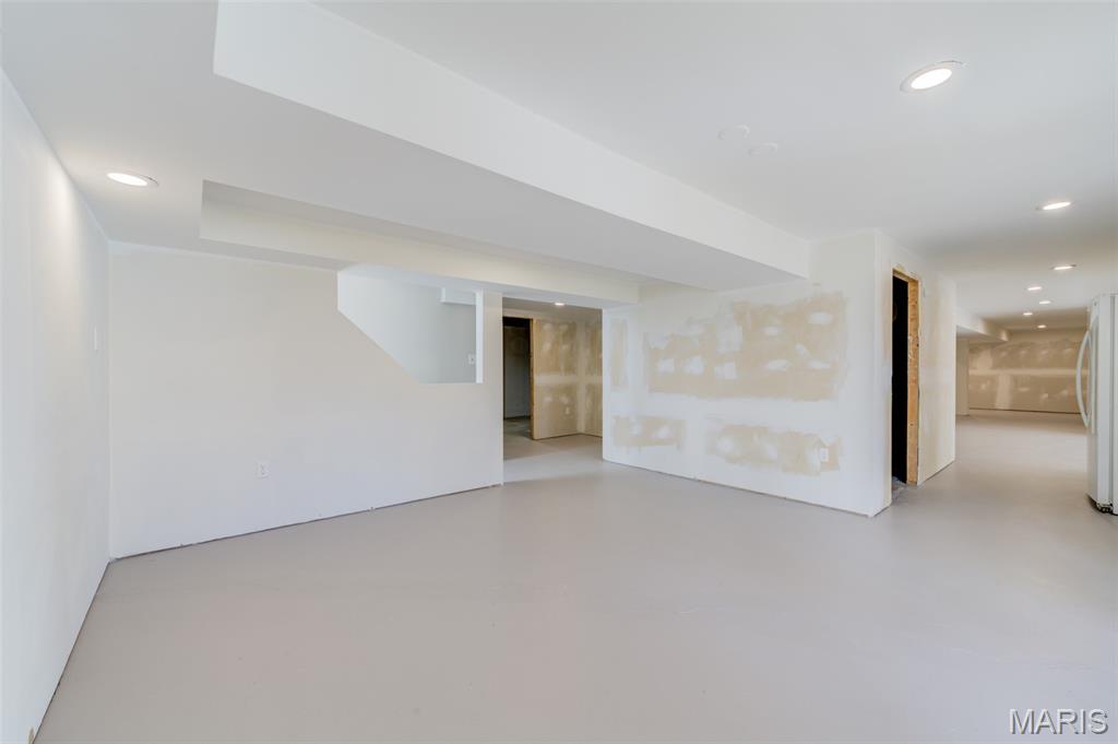 Whitetail Estate - Residential