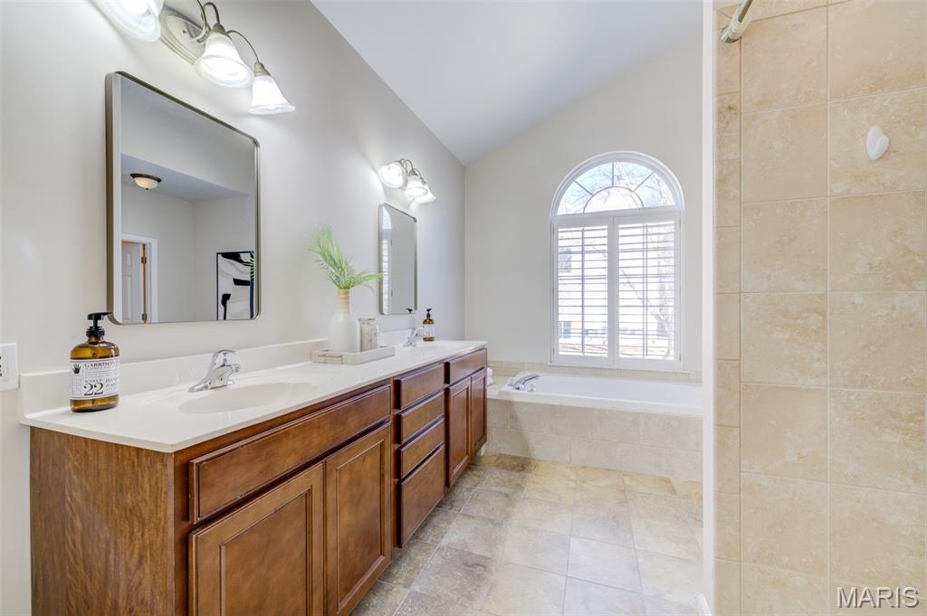 Whitetail Estate - Residential