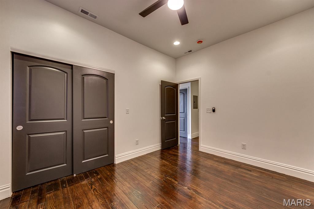 St Louis Commons Add - Residential