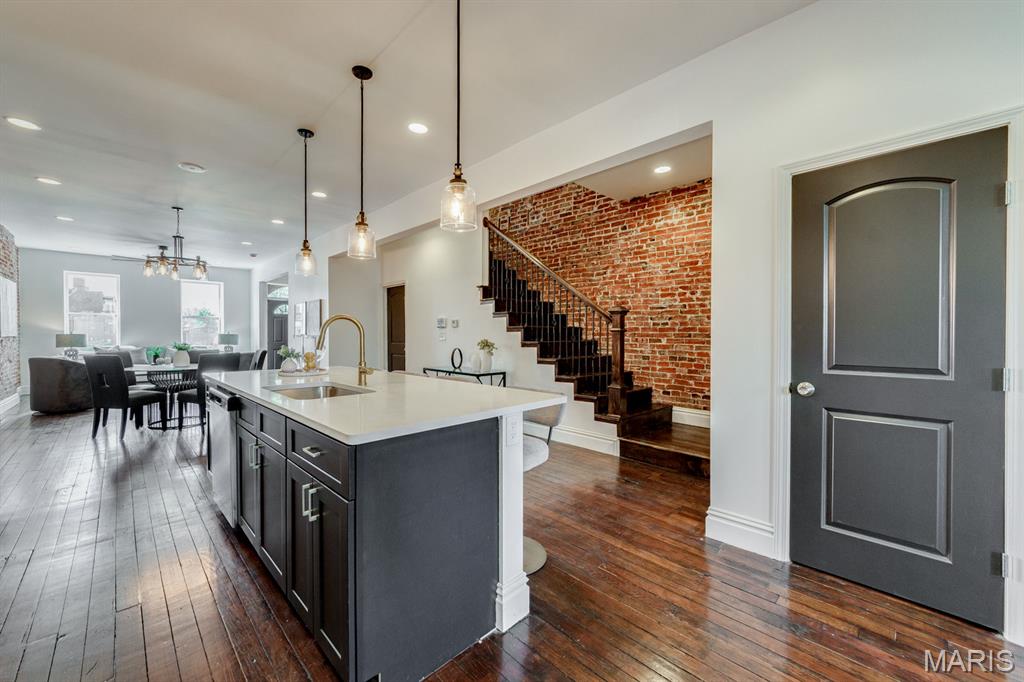 St Louis Commons Add - Residential