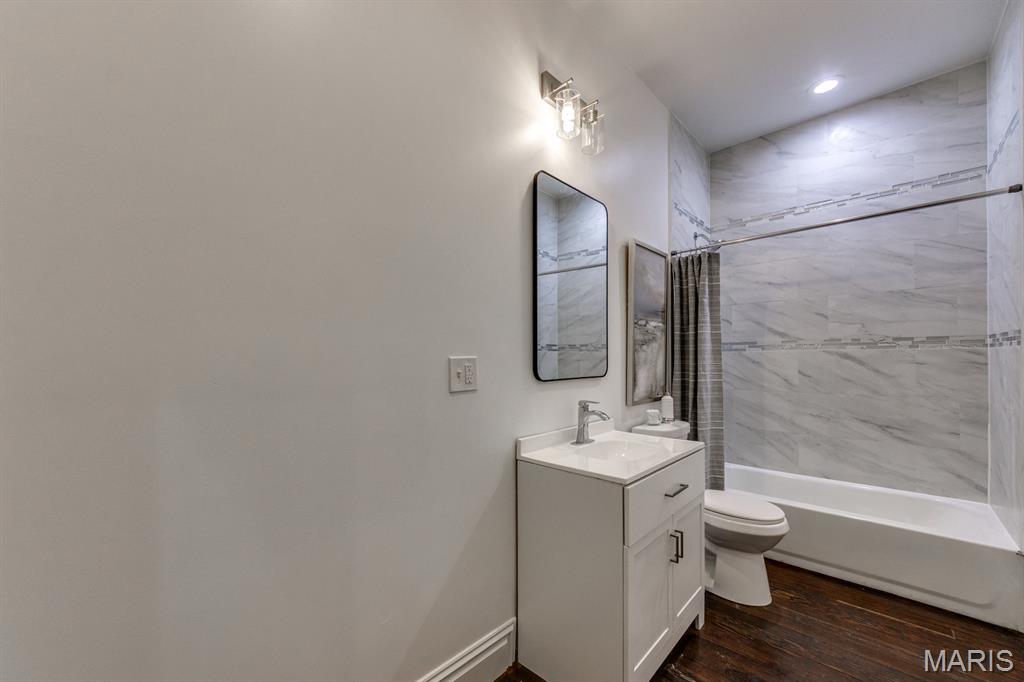 St Louis Commons Add - Residential