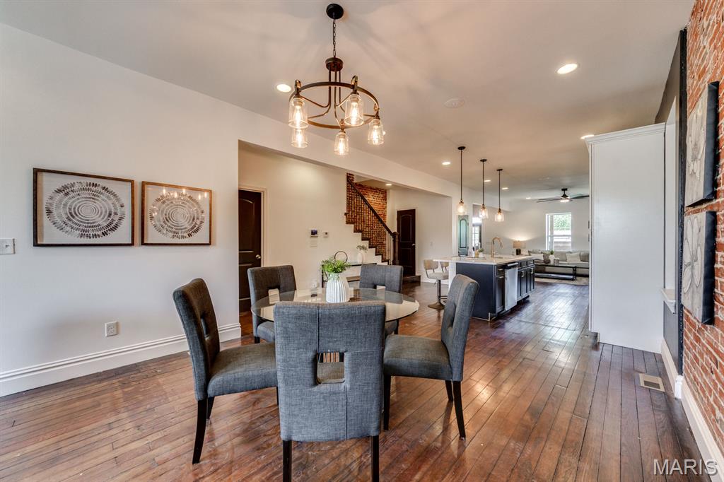 St Louis Commons Add - Residential