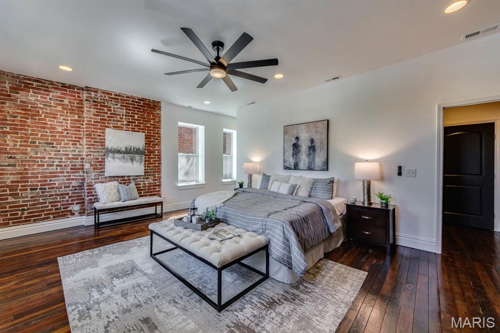 St Louis Commons Add - Residential