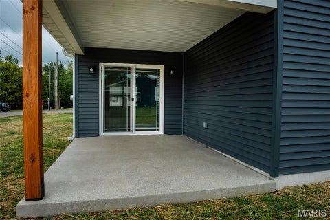 Tiny photo for 1215 Kincaid Street, Bowling Green, MO 63334 (MLS # 26060879)