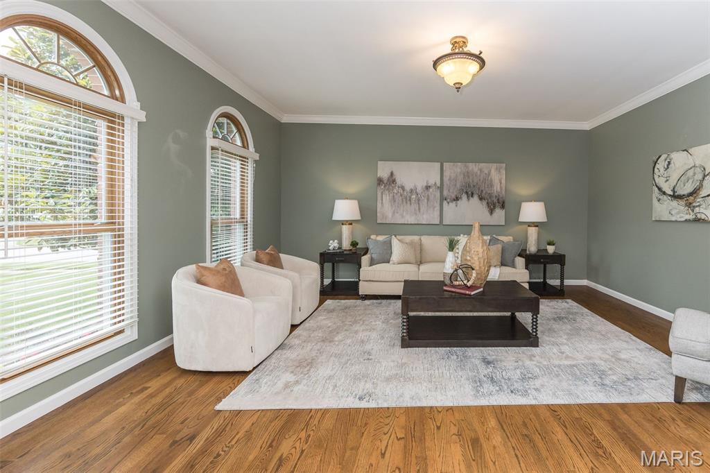 Manors Of Town & Country - Residential