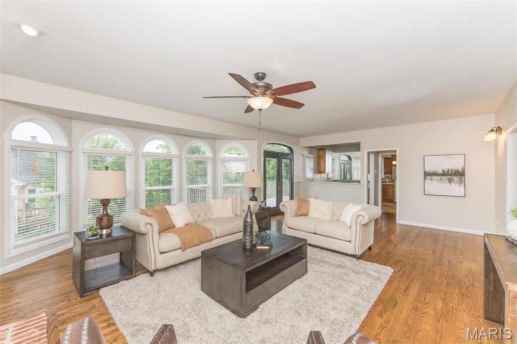 Manors Of Town & Country - Residential