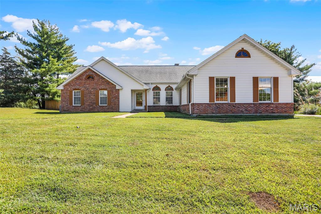 15300 Grantley Drive