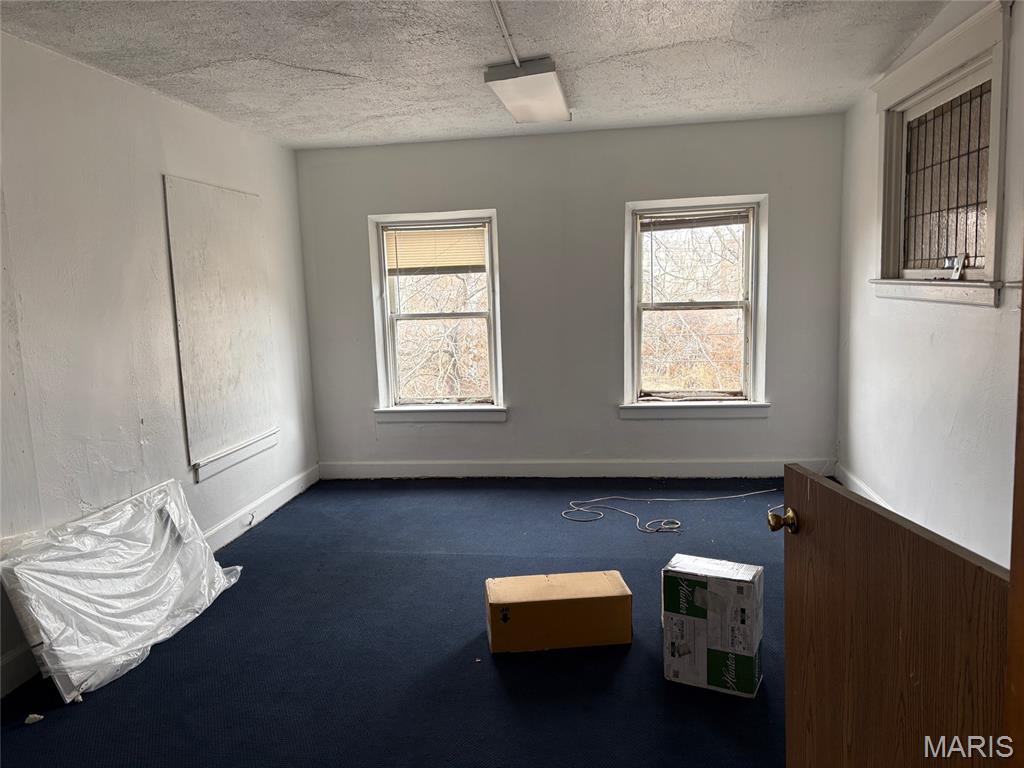 Evans Place Add - Commercial Lease