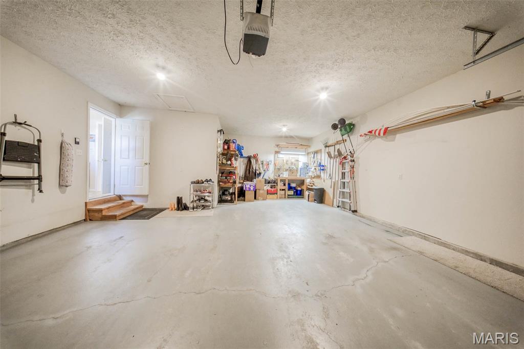 Country Aire Place - Residential