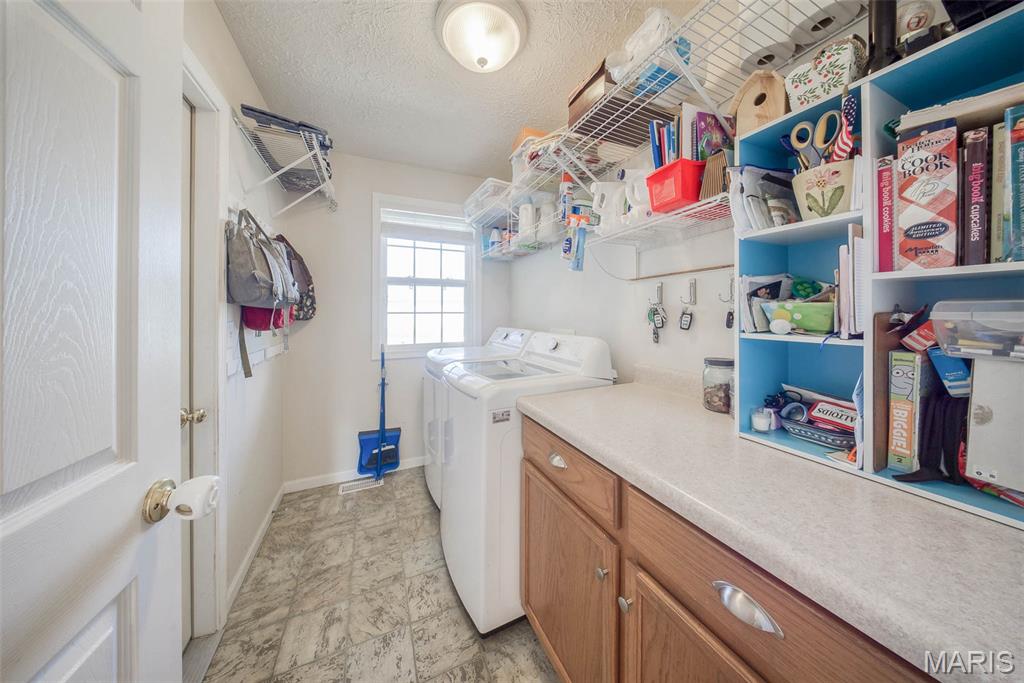 Country Aire Place - Residential