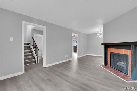 Tiny photo for 13351 Hiddencrest Lane, Ballwin, MO 63021 (MLS # 25067455)