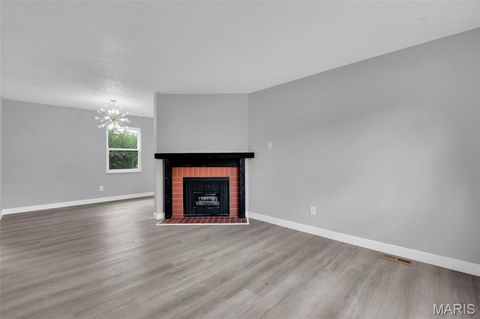Tiny photo for 13351 Hiddencrest Lane, Ballwin, MO 63021 (MLS # 25067455)