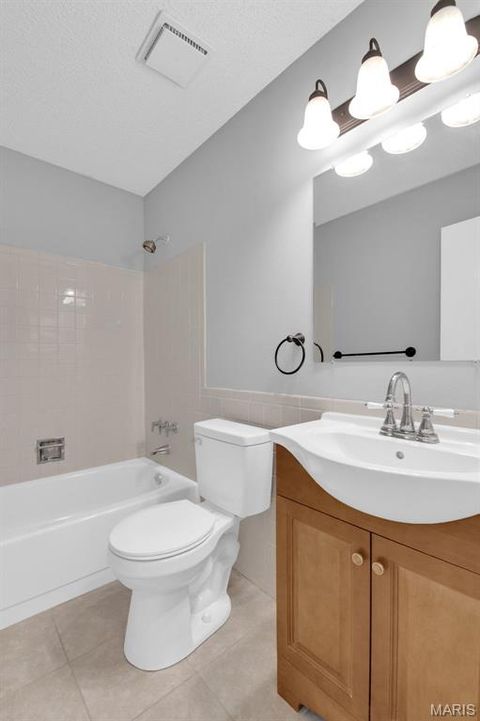 Tiny photo for 13351 Hiddencrest Lane, Ballwin, MO 63021 (MLS # 25067455)