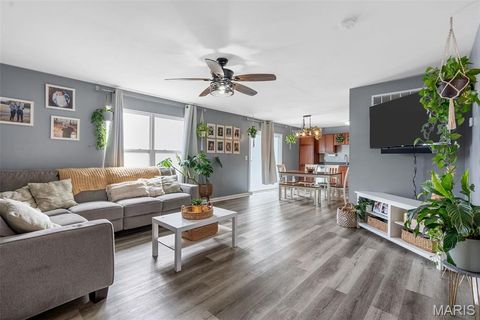 Tiny photo for 184 Equestrian Drive, Winfield, MO 63389 (MLS # 25030378)