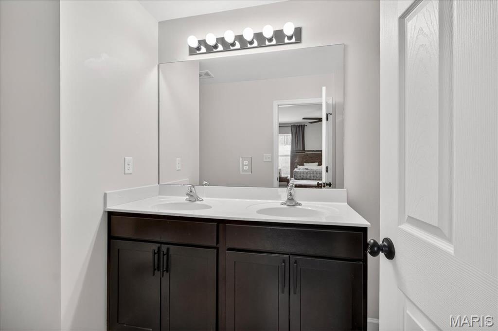 Arbors Of Rockwood Five The - Residential