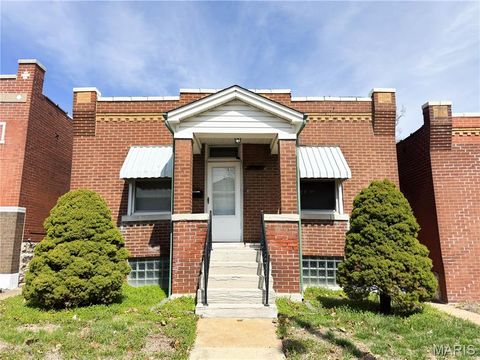 Photo of 4941 Loughborough Avenue, St Louis, MO 63109 (MLS # 26017109)