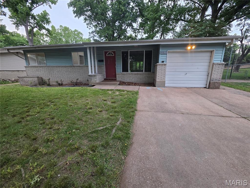 Hathaway Manor 16 - Residential