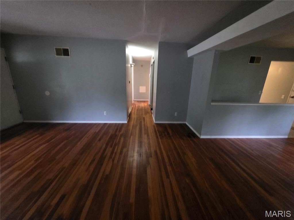 Hathaway Manor 16 - Residential