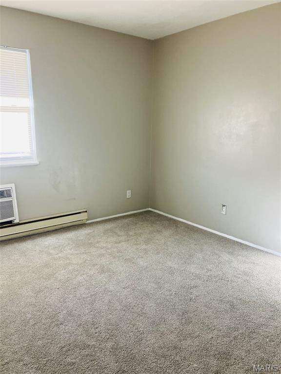 Hazelcrest Condo - Residential