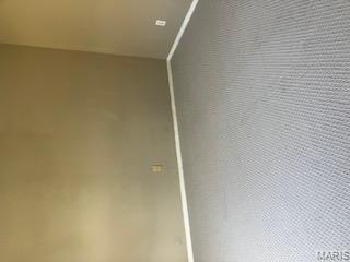 Hazelcrest Condo - Residential