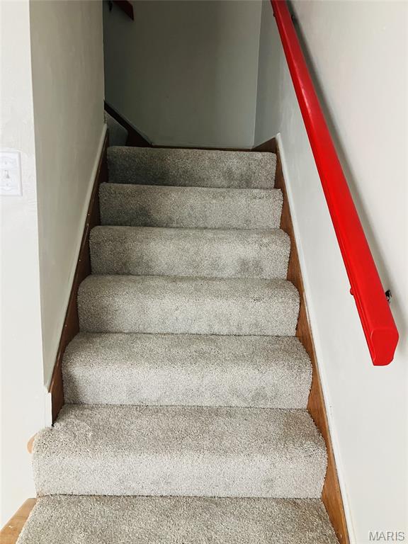 Hazelcrest Condo - Residential