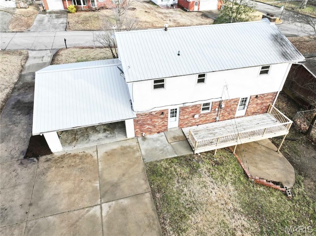 Photo of 1829 Weissinger Lane, Cape Girardeau, MO 63701 (MLS # 26004044)