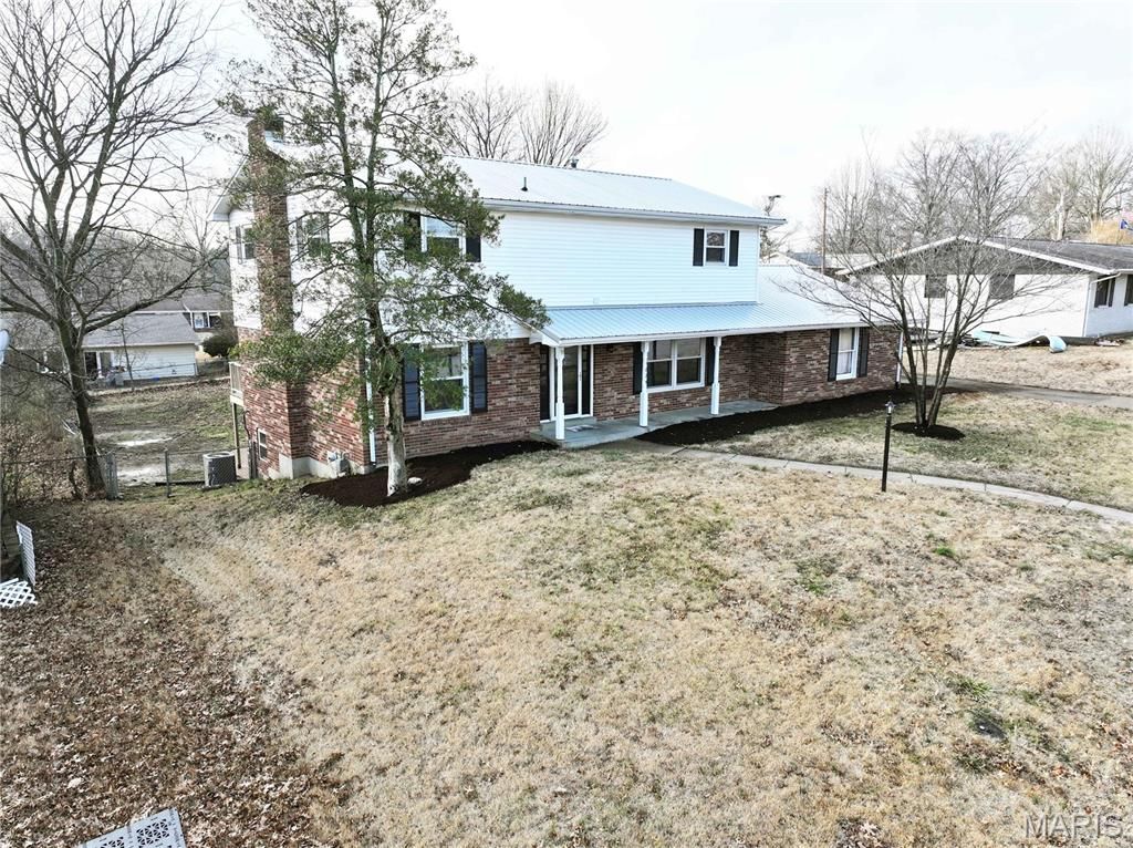 Photo of 1829 Weissinger Lane, Cape Girardeau, MO 63701 (MLS # 26004044)