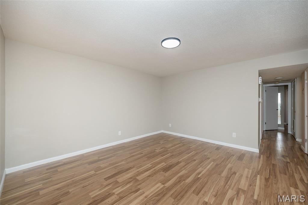 Chateau De Ville Condo Sec - Residential