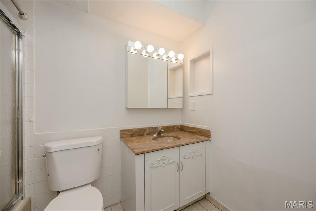 Chateau De Ville Condo Sec - Residential