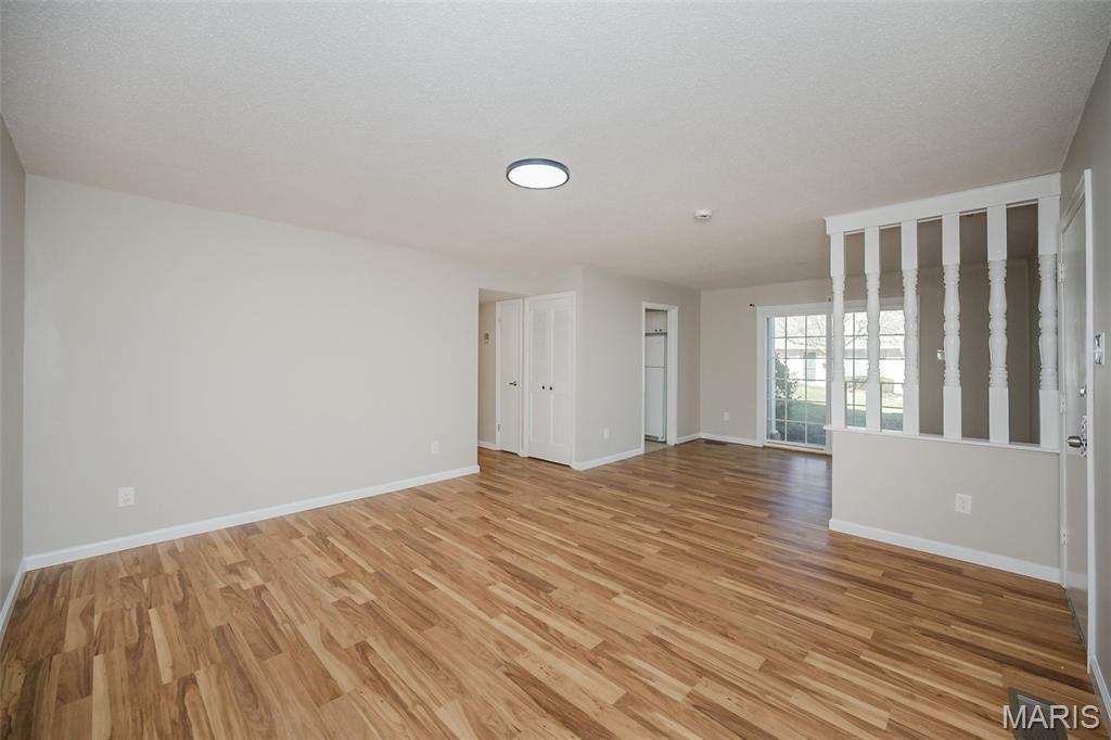 Chateau De Ville Condo Sec - Residential