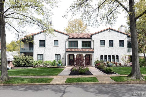Photo of 8045 Watkins, St Louis, MO 63105 (MLS # 26037327)
