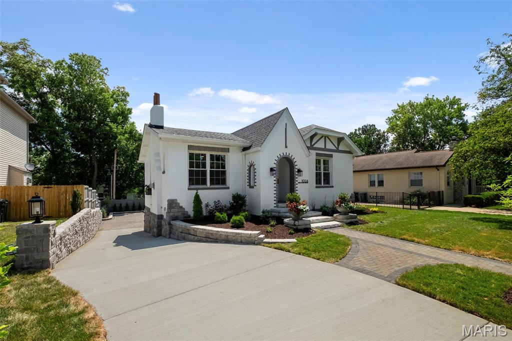 Adele Place - Residential