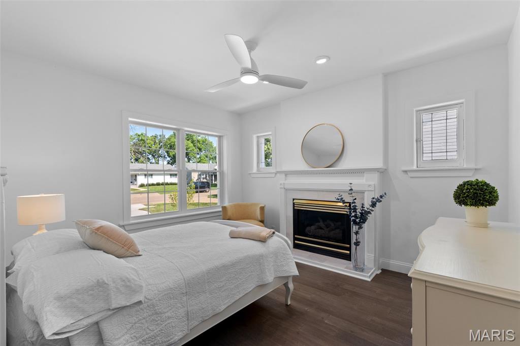 Adele Place - Residential