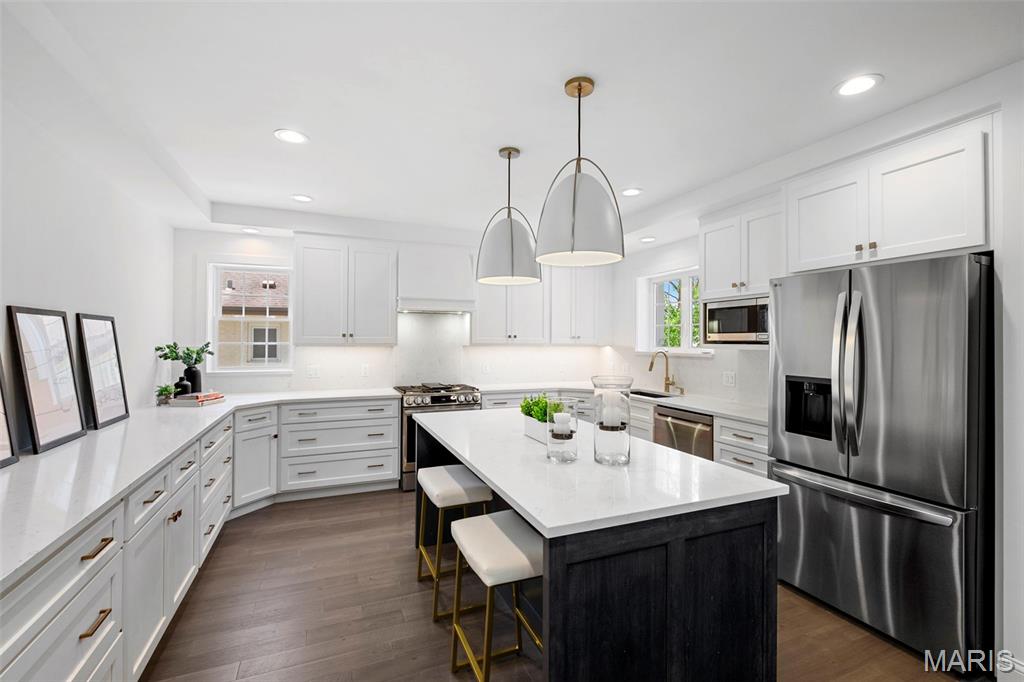 Adele Place - Residential