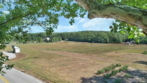 2461 Highway F Defiance MO 63341