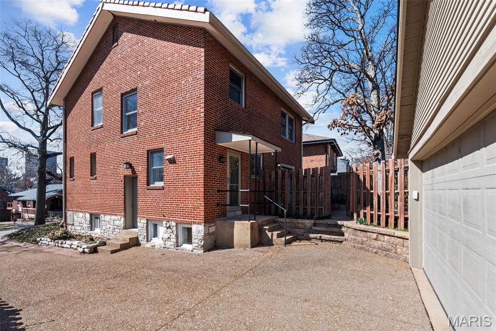 Alta Dena - Residential