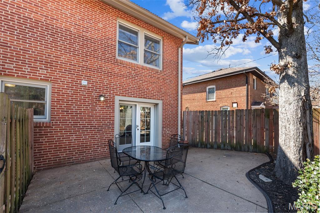 Alta Dena - Residential