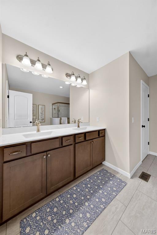 Streets Of Caledonia #4 - Residential