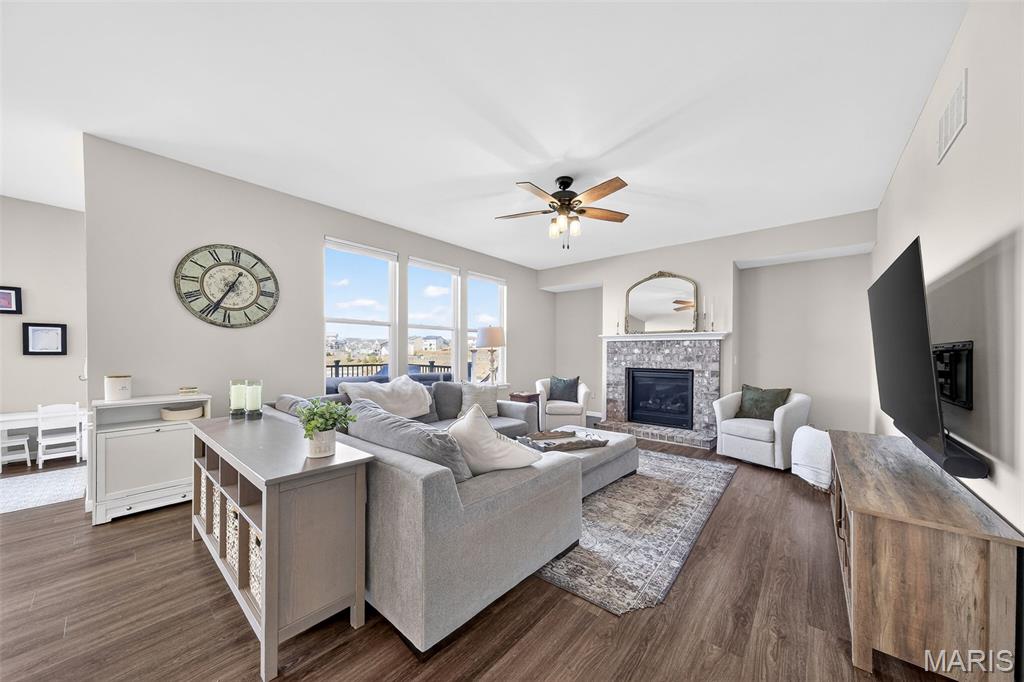 Streets Of Caledonia #4 - Residential