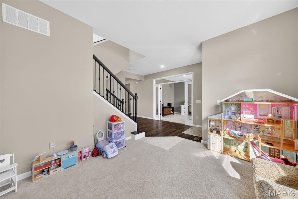 Streets Of Caledonia #4 - Residential