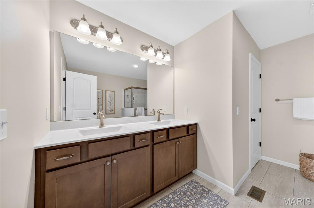 Streets Of Caledonia #4 - Residential