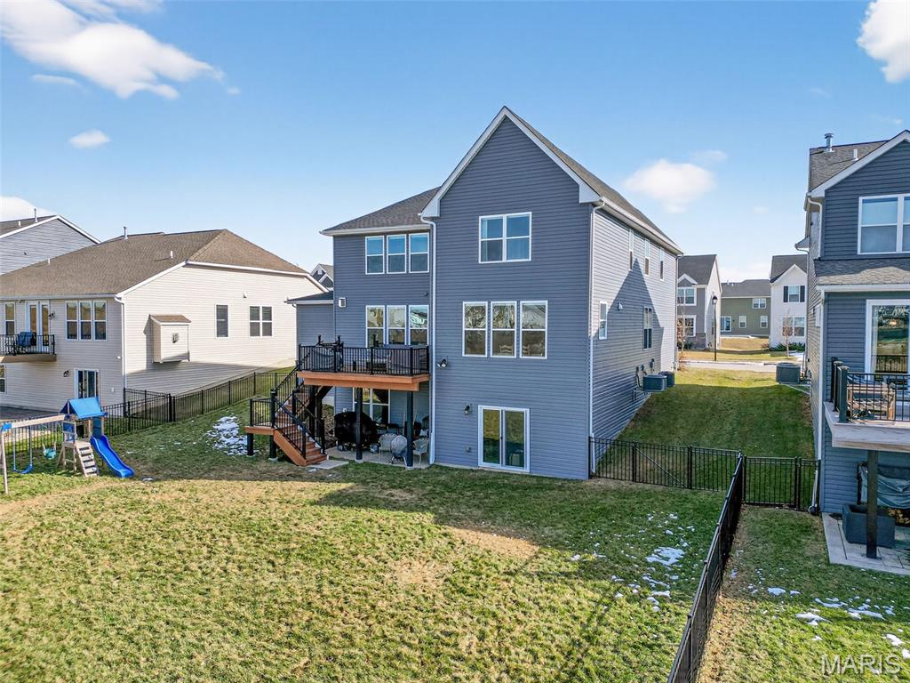 Streets Of Caledonia #4 - Residential