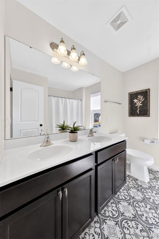 Streets Of Caledonia #4 - Residential