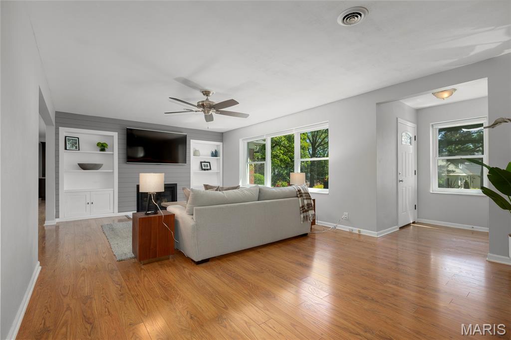 1345 Cheshire Lane