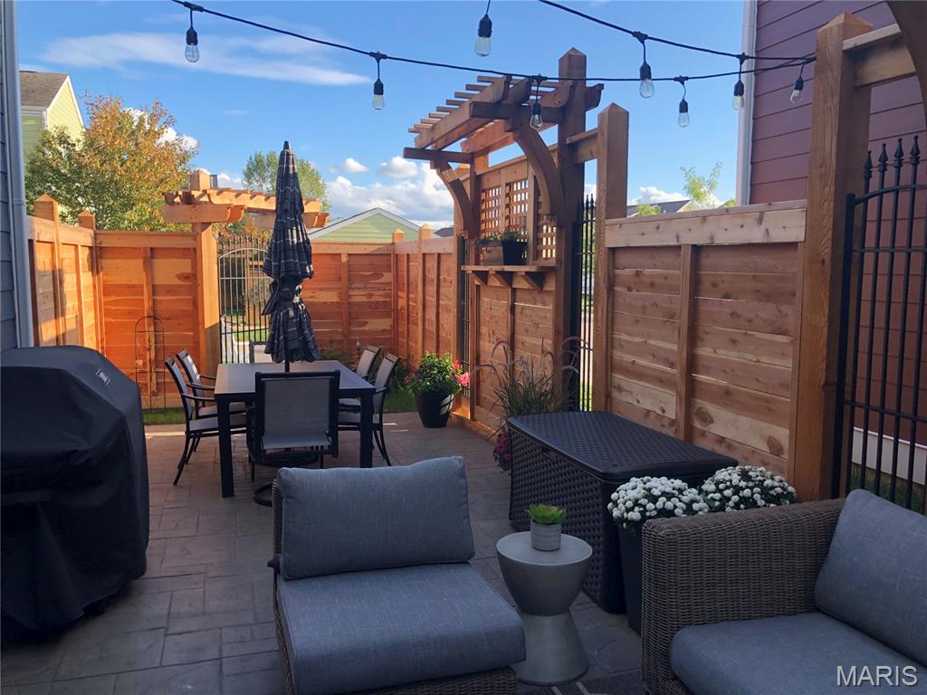 New Town At St Chas #5 Resub - Residential